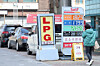 Oil and gas prices are shown at a gas station in Seoul on March 23. [YONHAP]