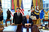 Korean Prime Minister Kim Min-seok and U.S. President Donald Trump pose for a photo at the White House in Washington on March 13. [PRIME MINISTER'S SECRETARIAT]