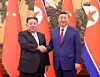 Chinese President Xi Jinping and North Korea leader Kim Jong Un shake hands at the Great Hall of the People in Beijing, China Sept 4, 2025. [REUTERS/YONHAP]