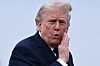 U.S. President Donald Trump gestures as he walks to board a plane at Morristown Airport in Morristown, New Jersey, on May 22. [AFP/YONHAP]