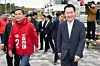 Pressure mounts on Jang Dong-hyeok to step aside