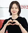 Actor Moon Chae-won makes a heart sign with her hands during a press event for the movie ″Heartman: Rock and Love″ (2026) in Songpa District, southern Seoul, on Jan. 8. [NEWS1]