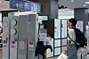 Air conditioners are displayed at an electronics appliance store in Seoul on May 24. As the country is hit by an early heat wave, with daytime highs at around 30 degrees Celsius (86 degrees Fahrenheit) since May, the retail industry is switching into summer mode earlier than usual. [YONHAP]
