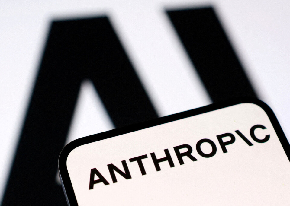 Anthropic Bought and Shredded 300,000 Physical Korean Books for AI Training Following Digital Piracy Lawsuit