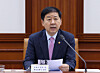 Finance Minister Koo Yun-cheol speaks during a ministerial meeting held at the central governmental complex in central Seoul on May 22. [NEWS1]