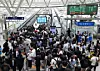 Citizens move through Seoul Station in Jung District, centarl Seoul, on May 27. [YONHAP]
