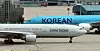 Korean Air and Asiana Airlines planes are parked at Incheon International Airport on May 18. [NEWS1]