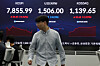 A screen in Hana Bank's trading room in central Seoul shows the Kospi opening on May 22. [YONHAP]
