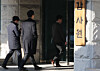People enter the headquarters of the Board of Audit and Inspection in Jongno District, central Seoul, on Feb. 2. [YONHAP]