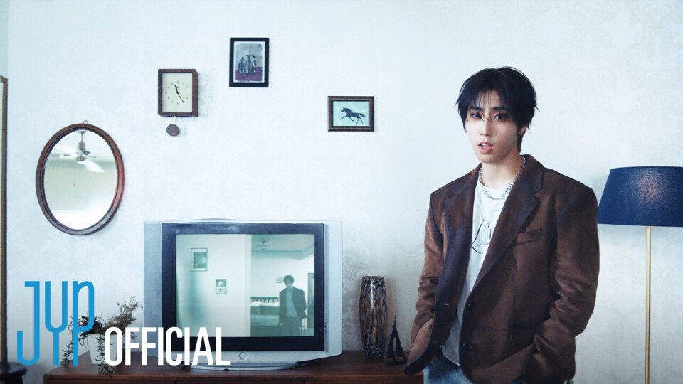 Stray Kids' Han kickstarts band's 'Skz-Player' project with solo track ...