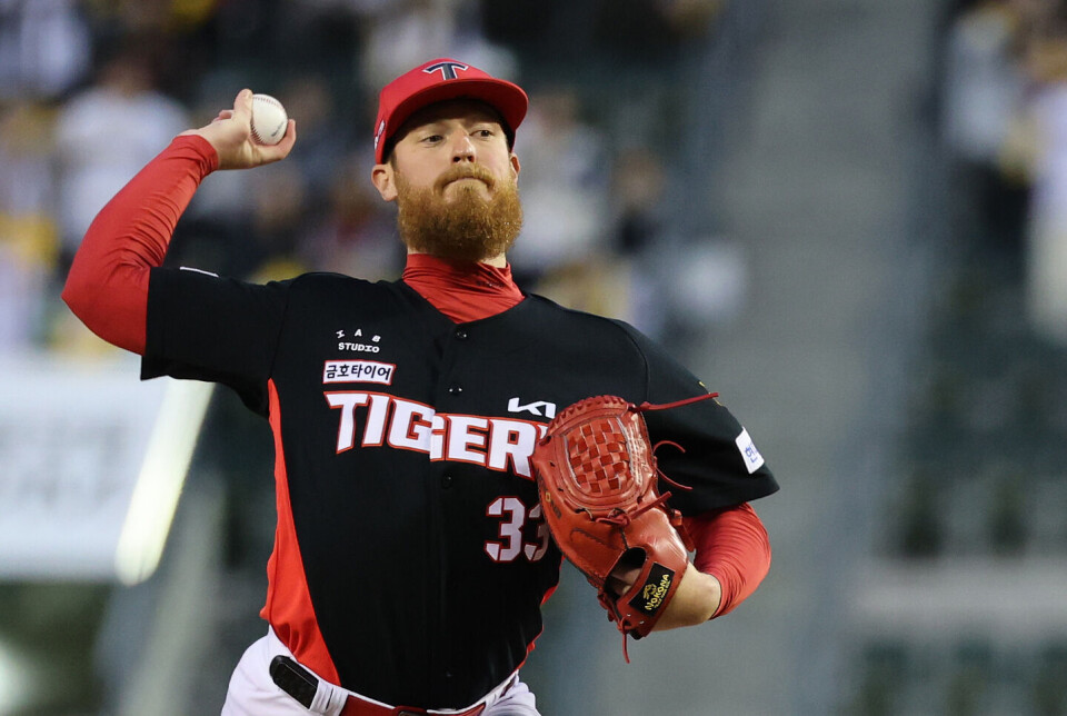 Adam Oller Tigers snap losing streak on dominant pitching by Adam Oller