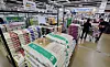 Bags of rice are displayed at Hanaro Mart in Yangjae-dong, Seocho District, southern Seoul, as rice prices continue to rise. According to data from the Korea Agro-Fisheries & Food Trade Corporation, the average retail price of 10 kilograms (22 pounds) of rice stood at 36,214 won ($24.15) as of March 18, up 23.1 percent from a year earlier and 25.8 percent higher than the seasonal average. [NEWS1]