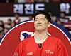 Ulsan Hyundai Mobis Phoebus legend Ham Ji-hoon at the final game of his career on April 8. [YONHAP]