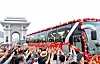 Players of the Naegohyang Women’s FC are welcomed upon their return to Pyongyang on May 26. [NEWS1]
