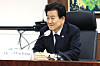 Unification Minister Chung Dong-young delivers opening remarks during a meeting with a visiting delegation from the European Parliament’s Committee at Government Complex Seoul in central Seoul on April 1. [NEWS1]