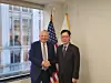 First Vice Foreign Minister Park Yoon-joo, right, shakes hands with John Walters, the president of the Hudson Institute, during their meeting in Washington, D.C., on May 18, in this photo provided by Seoul's foreign ministry. [YONHAP]
