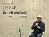 Artist Lee Bae speaks to reporters about his solo show 'En attendant: Waiting' at Museum SAN in Wonju, Gangwon, on April 6. [LEE JIAN]