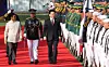President Lee Jae Myung, right, and Philippine President Ferdinand Marcos Jr. review the honor hard during a welcoming ceremony at Malacanan Palace on March 3 ahead of their bilateral summit. [JOINT PRESS CORPS]
