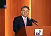 Kwak Jea-sun, chairman of KG Group, speaks at a press conference in Yeouido, western Seoul, on June 9.