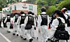Police forensic investigators enter Hanwha Aerospace’s Daejeon plant to conduct a joint investigation following an explosion on June 2. The explosion, which took place the day before, left five people dead and two injured. [YONHAP]