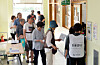 People stand in line to vote for the 2026 local elections in Nonsan, South Chungcheong, on June 3. [JOONGANG ILBO]
