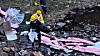Firefighters and factory workers carry out emergency containment work after an oil spill inside the Onsan National Industrial Complex in Ulsan on March 7. [ULSAN FIRE DEPARTMENT]