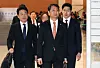 Industry Minister Ahn Duk-geun returns to Korea via Incheon International Airport on May 8, following a visit to the Czech Republic that was originally intended to finalize the Dukovany reactor contract. The signing was delayed due to a Czech court injunction. [NEWS1]