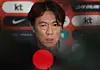 Head coach Hong Myung-bo speaks to reporters after his arrival at Incheon International Airport on April 2.