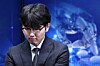 (서울=뉴스1) 구윤성 기자 = 바둑 세계랭킹 1위 신진서 9단이 17일 오전 서울 중구 한국경제TV 스튜디오에서 열린 '쎈수학·한경 기신전(棋神戰)' 인공지능(AI) 프로그램 카타고(KataGo)와의 두 점 접바둑 3번기 첫 대국을 펼치고 있다. 2026.7.17/뉴스1