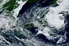 일본 히마와리 위성으로 본 태풍 찬홈의 모습. CIRA/NOAA