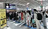 휴가철 인천공항 (영종도=연합뉴스) 서명곤 기자 = 2일 인천국제공항 제1터미널 출국장이 휴가철을 맞아 이용객들로 북적이고 있다. 인천국제공항공사는 이날 도착·출발을 합친 총여객이 23만4천273명으로 예측했다. 2026.8.2 seephoto@yna.co.kr/2026-08-02 12:51:51/
