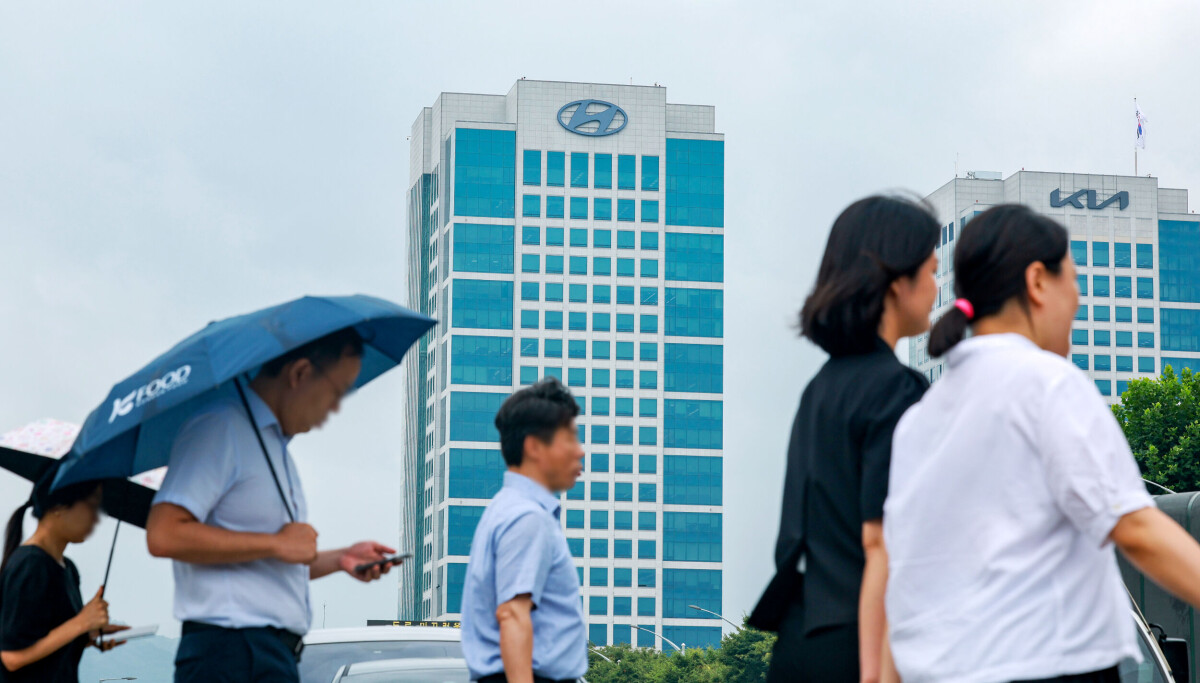 Photograph accompanying Hyundai union stands down one walkout, keeps the next: 120 idle line-hours and counting
