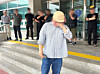 The son of a man who was found dead 51 days after going missing demands accountability at Jeju Seobu Police Station on Aug. 23 in a photo provided by a reader.