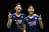 Badminton - BWF World Championships - Indira Gandhi Indoor Stadium, New Delhi, India - August 23, 2026 South Korea's Baek Ha Na and Lee So Hee pose after winning their women's doubles final against China's Liu Sheng Shu and Tan Ning REUTERS/Bhawika Chhabra/2026-08-23 19:38:56/
