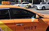 공정위, 카카오택시 제재 착수 (서울=연합뉴스) 류효림 기자 = 공정거래위원회가 카카오모빌리티의 가맹 택시 '콜(승객 호출) 몰아주기' 의혹에 대한 조사를 이르면 다음 달까지 마무리하고 제재 절차를 진행할 예정이다.조성욱 공정위원장은 지난 18일 한국공정거래조정원에서 진행한 연합뉴스와의 인터뷰에서 카카오모빌리티 조사와 관련해 '최대한 빨리, 이르면 1분기 이내에 조사를 마무리할 예정'이라고 밝혔다. 사진은 24일 서울 시내 카카오 택시 모습. 2022.2.24 ryousanta@yna.co.kr/2022-02-24 14:48:03/