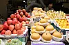 Apples and pears, key ingredients for Chuseok table, are displayed for sale at a traditional market in eastern Seoul on Sept. 1.