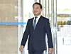 Kim Seung-won, nominee for justice minister, arrives at his office in central Seoul to prepare his parliamentary questioning on Sept. 3.