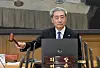 Bank of Korea (BOK) Gov. Shin Hyun-song bangs the gavel during a BOK Monetary Policy Board meeting at the central bank's headquarters in Seoul in this Aug. 27, 2026, file photo. (Pool photo) (Yonhap)