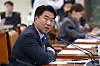 (서울=뉴스1) 유승관 기자 = 이기헌 더불어민주당 의원이 27일 서울 여의도 국회에서 열린 제433회 국회(임시회) 문화체육관광위원회 제2차 전체회의에서 허민 국가유산청장에게 질의하고 있다. 2026.3.27/뉴스1