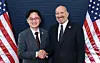 Minister of Trade, Industry and Resources Kim Jung-kwan, left, and U.S. Secretary of Commerce Howard Lutnick pose for a commemorative photo at the G20 Innovation Ministers' Meeting held in Chapel Hill, North Carolina on Sept. 2.