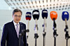 Foreign Minister Cho Hyun appears before speaking to reporters at Incheon International Airport's Terminal 2 on Sept. 17.
