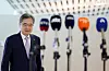 Foreign Minister Cho Hyun appears before speaking to reporters at Incheon International Airport's Terminal 2 on Sept. 17.