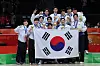 남자 농구, 금메달 기념으로 (나고야=연합뉴스) 한종찬 기자 = 20일 일본 나고야 아이치 인터내셔널 아레나에서 열린 2026 아이치·나고야 아시안게임 남자 농구 금메달을 획득한 대한민국 선수들이 시상대에 올라 기념촬영하고 있다. 2026.9.20 saba@yna.co.kr/2026-09-20 22:33:38/