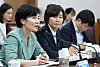 (서울=뉴스1) = 현수엽 보건복지부 제1차관이 13일 충남 천안시청에서 위기아동 보호 체계를 강화하기 위한 관계 부처 긴급회의를 주재하고 있다. 이 회의는 최근 천안시에서 발생한 아동학대 의심 사망사건과 관련해 마련됐다. (보건복지부 제공. 재판매 및 DB금지) 2026.8.13/뉴스1