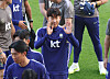 (천안=뉴스1) 김영운 기자 = 한국 축구대표팀 손흥민이 22일 충남 천안시 서북구 코리아풋볼파크에서 열린 오픈트레이닝에서 팬들에게 인사를 하고 있다. 2026.9.22/뉴스1