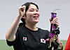 23일 일본 아이치현 종합 사격장에서 열린 2026 아이치·나고야 아시안게임 사격 여자 10m 공기권총 결선에서 추가은이 금메달을 차지한 뒤 활짝 웃고 있다. 2026.9.23 eastsea@yna.co.kr/2026-09-23 13:21:48/