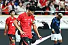 28일 오후 서울월드컵경기장에서 열린 하나은행 초청 축구 국가대표팀 친선경기 대한민국과 우루과이의 경기가 4대1로 끝난 뒤 손흥민 선수가 고개를 숙인채 걸어가고 있다. 김종호 기자 20260928