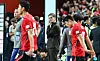 28일 오후 서울월드컵경기장에서 열린 하나은행 초청 축구 국가대표팀 친선경기 대한민국과 우루과이의 경이가 끝난 뒤 로베르트 모레노 감독이 생각에 잠겨있다. 김종호 기자 20260928