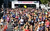 제21회 국제평화마라톤 대회 (서울=연합뉴스) 서대연 기자 = 3일 오전 서울 강남구 봉은사로에서 열린 제21회 국제평화마라톤 대회에서 참가자들이 출발하고 있다. 2024.10.3 dwise@yna.co.kr/2024-10-03 10:11:29/