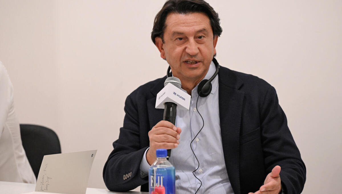 현대차 CEO “중국산 저가 EV 공습? 프리미엄 안 가고 가성비로 깬다”